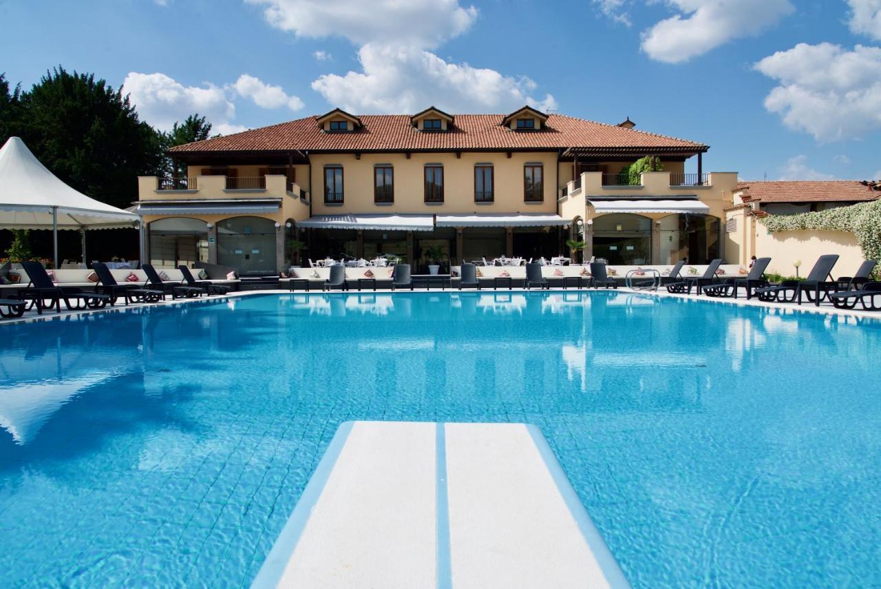 Hotel Dei Giardini Нервиано Экстерьер фото
